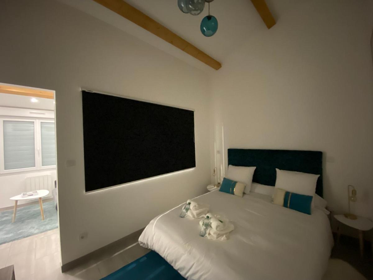 L'Emeraude Rez-De-Chaussee - Parking Prive -Zapart'Hotels Malesherbes Eksteriør bilde